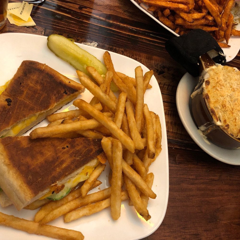 KC's Restaurant & Pub - Grilled cheese with avocado and the Mac & cheese. - New American Near Me - Guilford, Connecticut KC's Restaurant & Pub - Grilled cheese with avocado and the Mac & cheese. - New American Near Me - Guilford, Connecticut