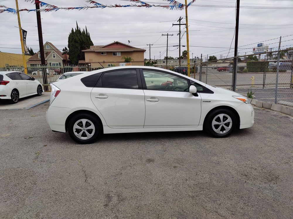 HORIZON AUTO SALES 30 Photos & 31 Reviews 17623 Lakewood Blvd