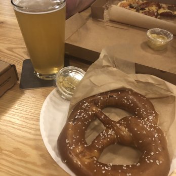 Big Ash Brewing - Servatii pretzel with spicy mustard - Breweries Near Me - Cincinnati, Ohio Big Ash Brewing - Servatii pretzel with spicy mustard - Breweries Near Me - Cincinnati, Ohio