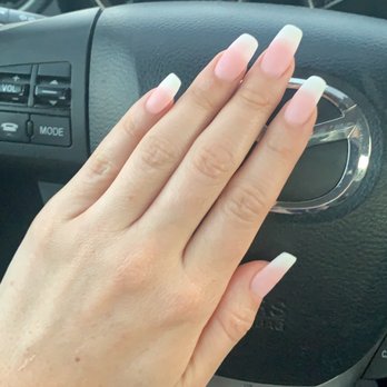 Tulip Nail - Dip powder ombré with matte top coat done by Amy! - Nail Salons Near Me - San Diego, California Tulip Nail - Dip powder ombré with matte top coat done by Amy! - Nail Salons Near Me - San Diego, California