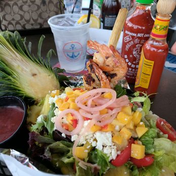 Bethany Boathouse - Yummy pinnaple Salas with grilled shrimp! - Bars Near Me - Bethany Beach, Delaware