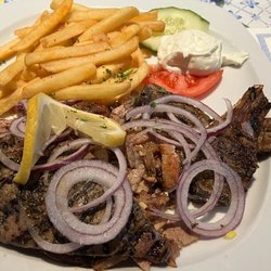 Griechisches Taverne - Gyros mit Leber und Lammsteak