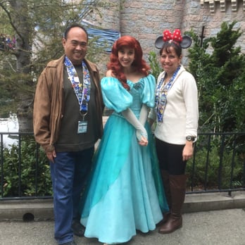 Snow White Wishing Well - Our pic with Ariel. - Amusement Parks Near Me - Anaheim, California