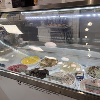Kilwins - Gelato? - Chocolatiers & Shops Near Me - Ocean Springs, Mississippi Kilwins - Gelato? - Chocolatiers & Shops Near Me - Ocean Springs, Mississippi