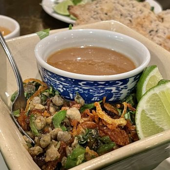 Tamarind Tree Restaurant - Hen Xuc Banh Da Special - Vietnamese Near Me - Seattle, Washington Tamarind Tree Restaurant - Hen Xuc Banh Da Special - Vietnamese Near Me - Seattle, Washington