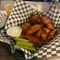 McGrath's Pub & Eatery - Wings