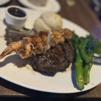Yard House - STEAK & SALMON MEALS - Bars Near Me - Long Beach, California
