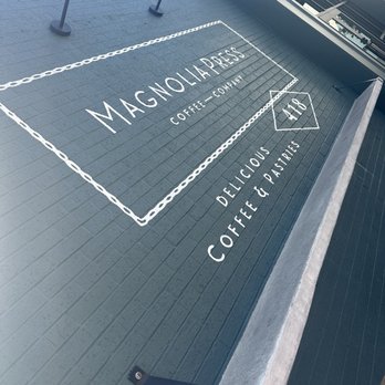Magnolia Press - Seating outside - Coffee & Tea Near Me - Waco, Texas Magnolia Press - Seating outside - Coffee & Tea Near Me - Waco, Texas