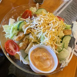 The New West Restaurant And Lounge - Salad