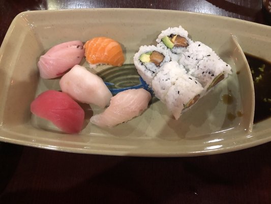 Sushi Box by null