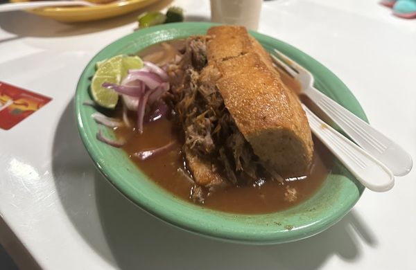 Tortas Ahogadas El Rey by null