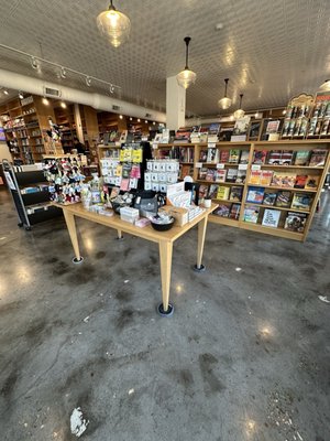 Magic City Books by null