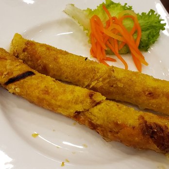 Pho Metro - Spring rolls - Vietnamese Near Me - Vaughan, Ontario Pho Metro - Spring rolls - Vietnamese Near Me - Vaughan, Ontario