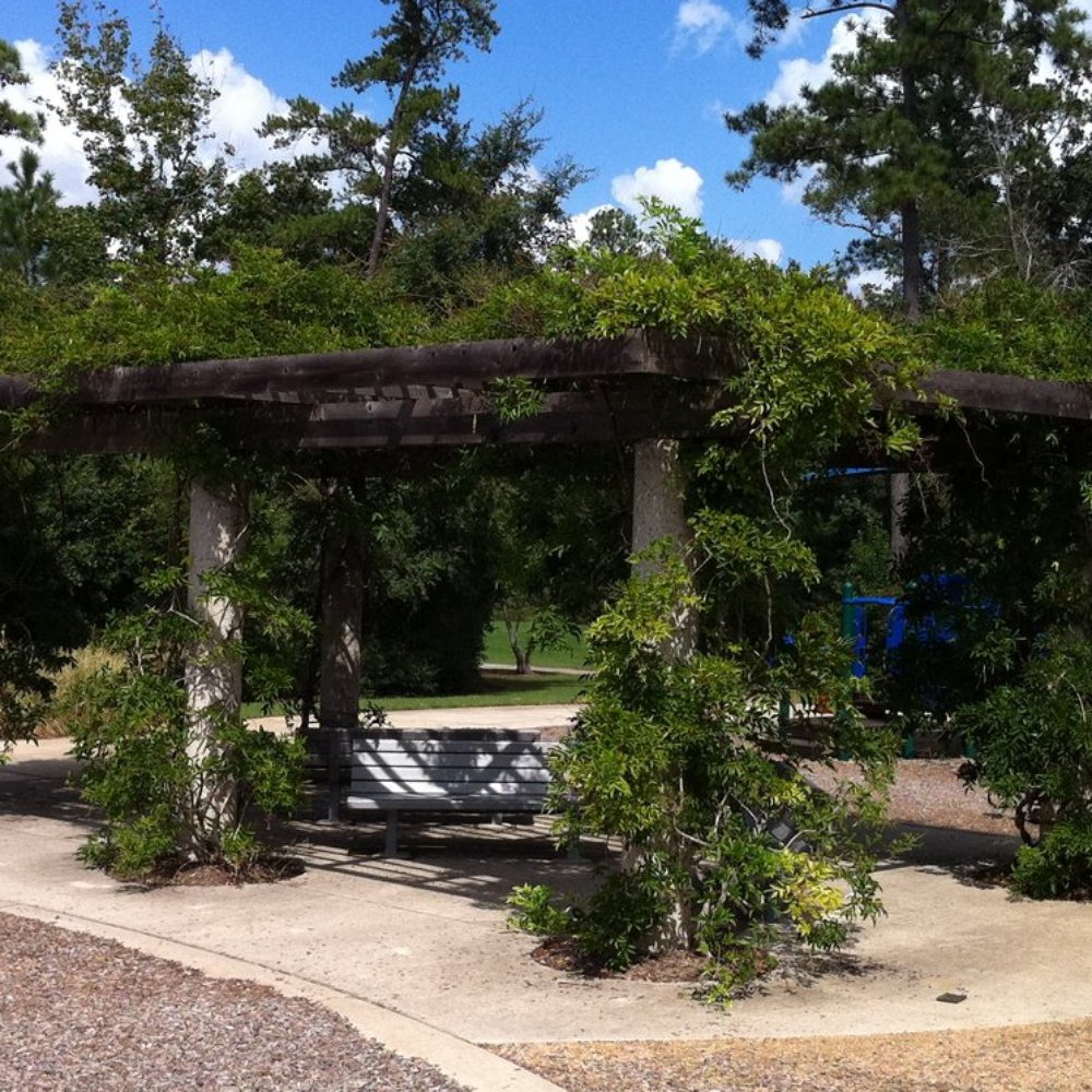 Cranebrook Park - Sitting area - Parks Near Me - The Woodlands, Texas Cranebrook Park - Sitting area - Parks Near Me - The Woodlands, Texas