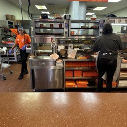 Popeyes Louisiana Kitchen - Inside