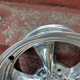 Bill Linders Tire Damaged the wheel.