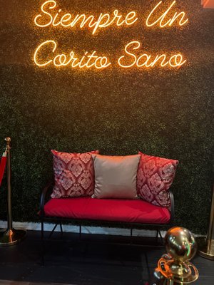 Lo Sano Restaurant & Bar by null