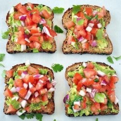 Deli King - Veggie whole-wheat sandwich
