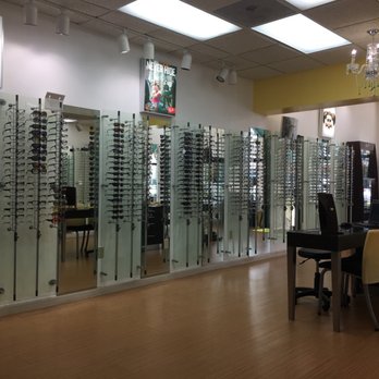 Gould Vision - Lots of choices for great frames - Optometrists Near Me - Miami Beach, Florida