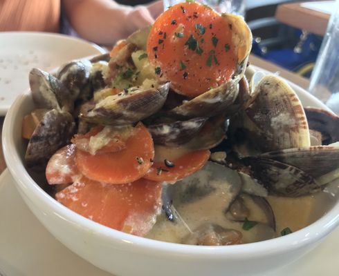 Tony's Seafood Restaurant by null
