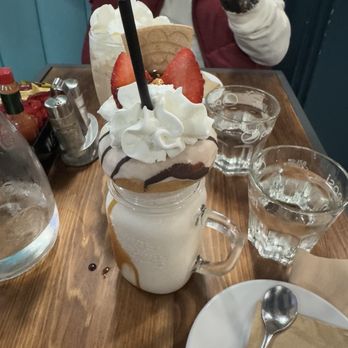 Caffe Washington - Great service friendly must try the Vanilla Caramel Freaking Shake - Sports Bars Near Me - Rome, RM Caffe Washington - Great service friendly must try the Vanilla Caramel Freaking Shake - Sports Bars Near Me - Rome, RM