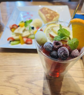 Cafe Aaliya by null