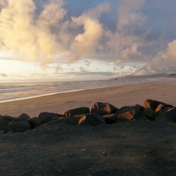 Barview Jetty Campground - Sunset on the beach near jetty. - Campgrounds Near Me - Rockaway Beach, Oregon Barview Jetty Campground - Sunset on the beach near jetty. - Campgrounds Near Me - Rockaway Beach, Oregon