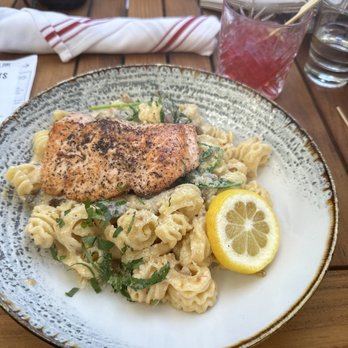 Von's 1000Spirits - Northwest King Salmon Pasta - New American Near Me - Seattle, Washington