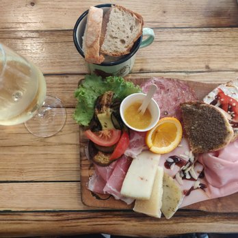 La Prosciutteria - Meat platter for one - Wine Bars Near Me - Bologna, BO