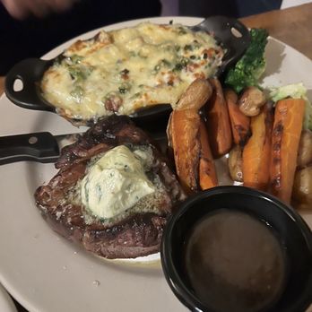 Kindling Texas Kitchen - Filet mignon - American Near Me - Cibolo, Texas