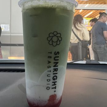 Sunright Tea Studio  - Match strawberry latte - Bubble Tea Near Me - Las Vegas, Nevada