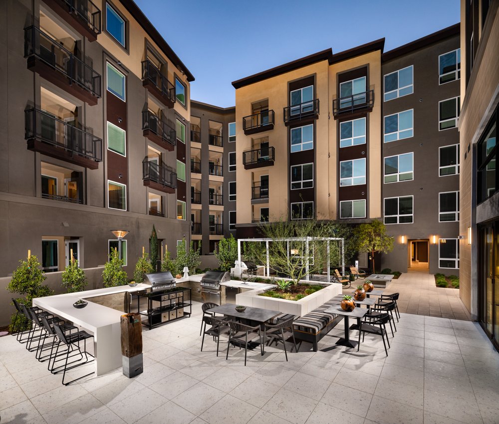 CLARENDON APARTMENTS Updated October 2024 108 Photos & 73 Reviews