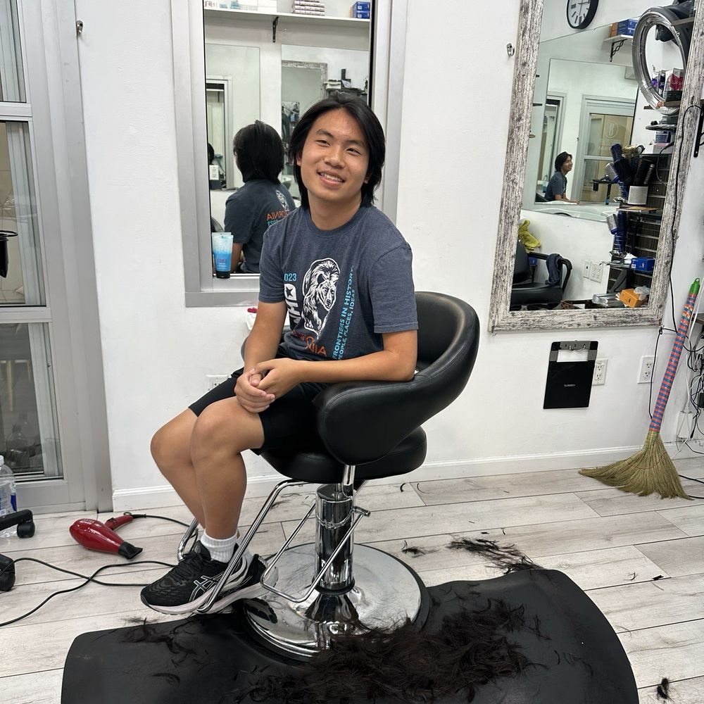 Brian Guy Studio 14 - After - still has some length and loving the layers - Hair Stylists Near Me - Irvine, California Brian Guy Studio 14 - After - still has some length and loving the layers - Hair Stylists Near Me - Irvine, California