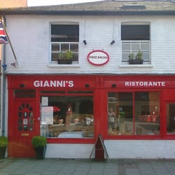 Gianni's