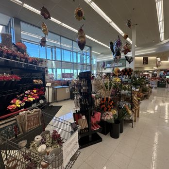 Hy-Vee Floral - Floral Designers Near Me - Omaha, Nebraska Hy-Vee Floral - Floral Designers Near Me - Omaha, Nebraska