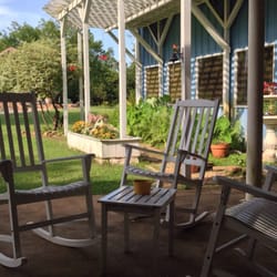 Azalea House Bed and Breakfast - Back Porch @Azalea House Bed and Breakfast.