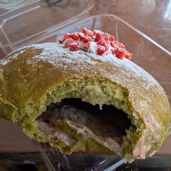 85°C Bakery Cafe-Arcadia - Big hole $2.90 strawberry matcha bun - Coffee & Tea Near Me - Arcadia, California