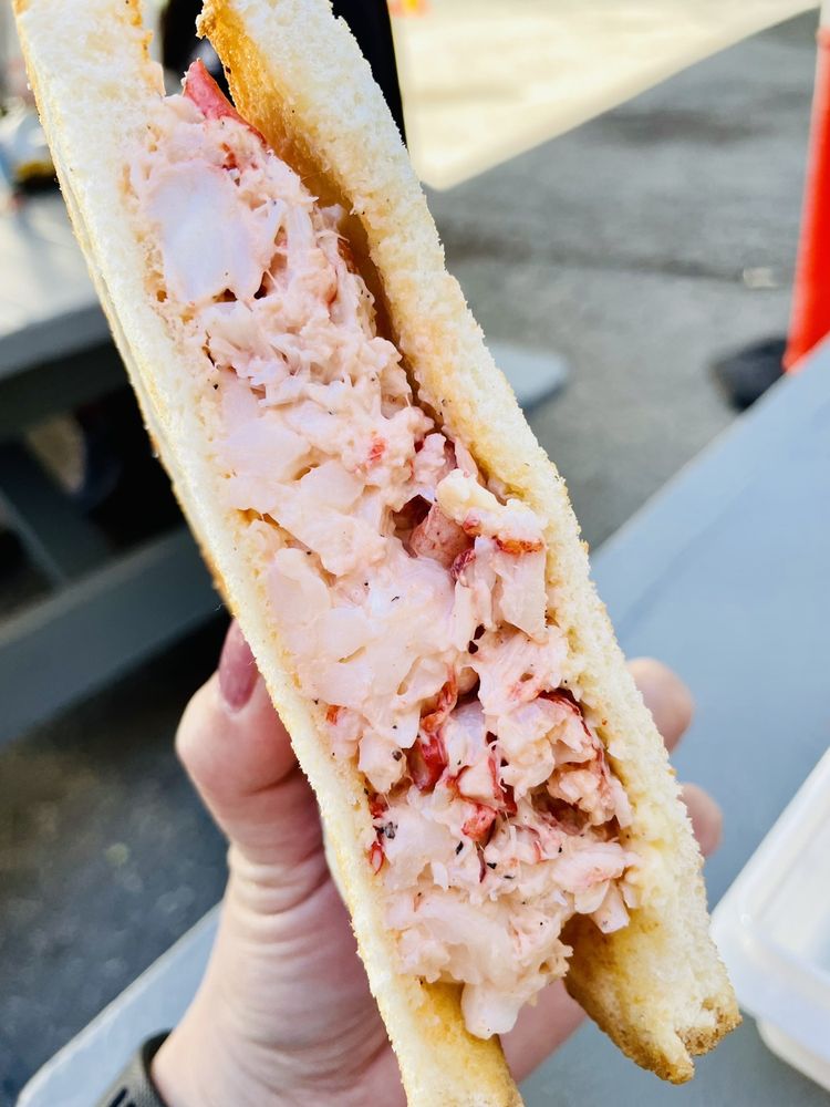 Food from Alive & Kicking Lobsters