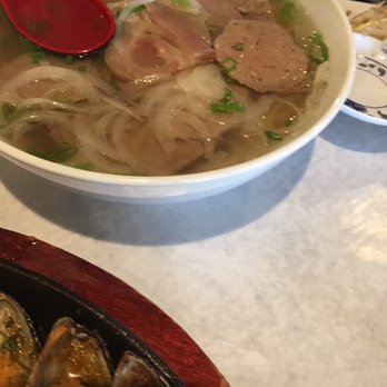 Reddy Claws - Combination Pho - Seafood Near Me - Lakewood, Colorado Reddy Claws - Combination Pho - Seafood Near Me - Lakewood, Colorado