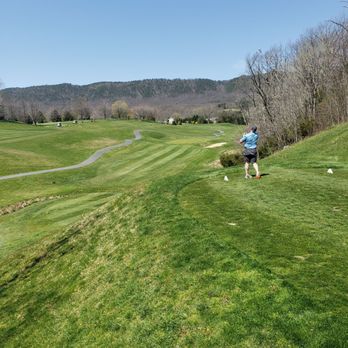 Woodstone Meadows Golf Course - Golf Near Me - McGaheysville, Virginia Woodstone Meadows Golf Course - Golf Near Me - McGaheysville, Virginia