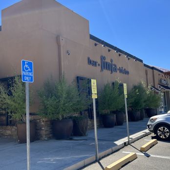 Jinja Bar & Bistro ABQ Westside - New American Near Me - Albuquerque, New Mexico