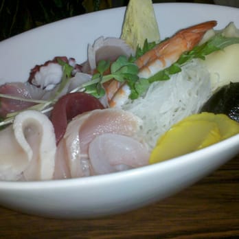 Oba Sushi Thai Tapas - 050212:  Chirashi... - Japanese Near Me - Pasadena, California