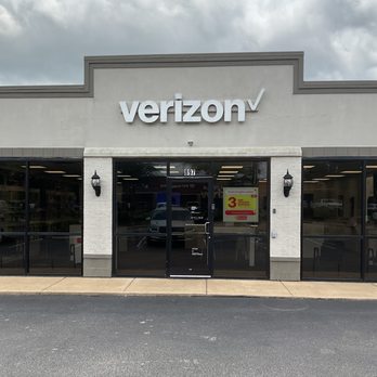 Verizon - Mobile Phones Near Me - Collierville, Tennessee
