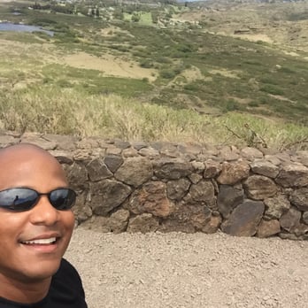 Makapu'u Point Lighthouse Trail - Hiking Near Me - Honolulu, Hawaii