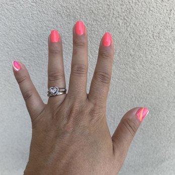 Luxe Nails - My mani outside - Nail Salons Near Me - Buena Park, California