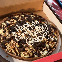 Baskin-Robbins - Pistachio cookie pizza (delicious)!