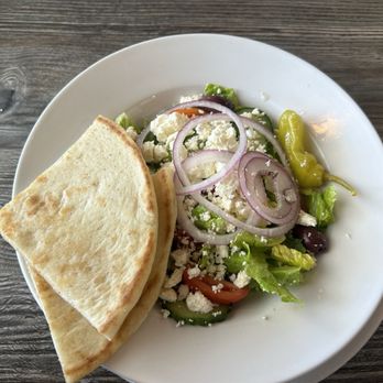 Max's Table - Greek side salad - Breakfast & Brunch Near Me - Osprey, Florida