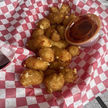 The Burger Inn - Cheese curds - Burgers Near Me - Melbourne, Florida The Burger Inn - Cheese curds - Burgers Near Me - Melbourne, Florida