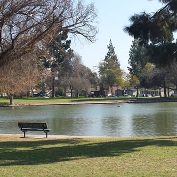 Heartwell Park - Peaceful view - Parks Near Me - Long Beach, California