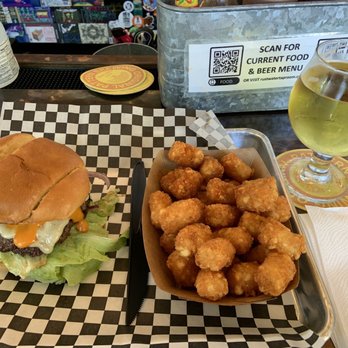 Rustwater Kitchen & Taproom - Cheeseburger with Swiss, tater tots, and cider - Beer Bar Near Me - Fairfield, California